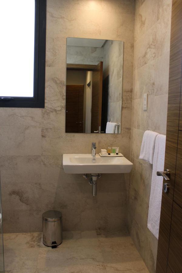 Seino Suites マナーマ エクステリア 写真
