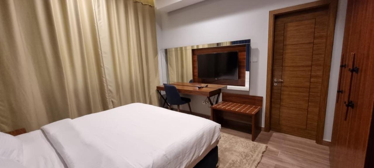 Seino Suites マナーマ エクステリア 写真
